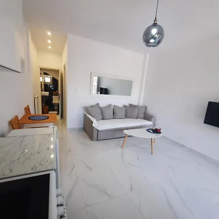House B Diavata, Апартаменты Салоники