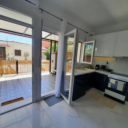 شقة House B Diavata, *