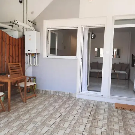 Апартаменты House B Diavata, Салоники