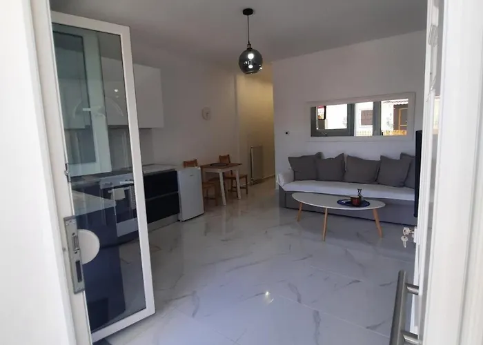 House B Diavata, Apartment *